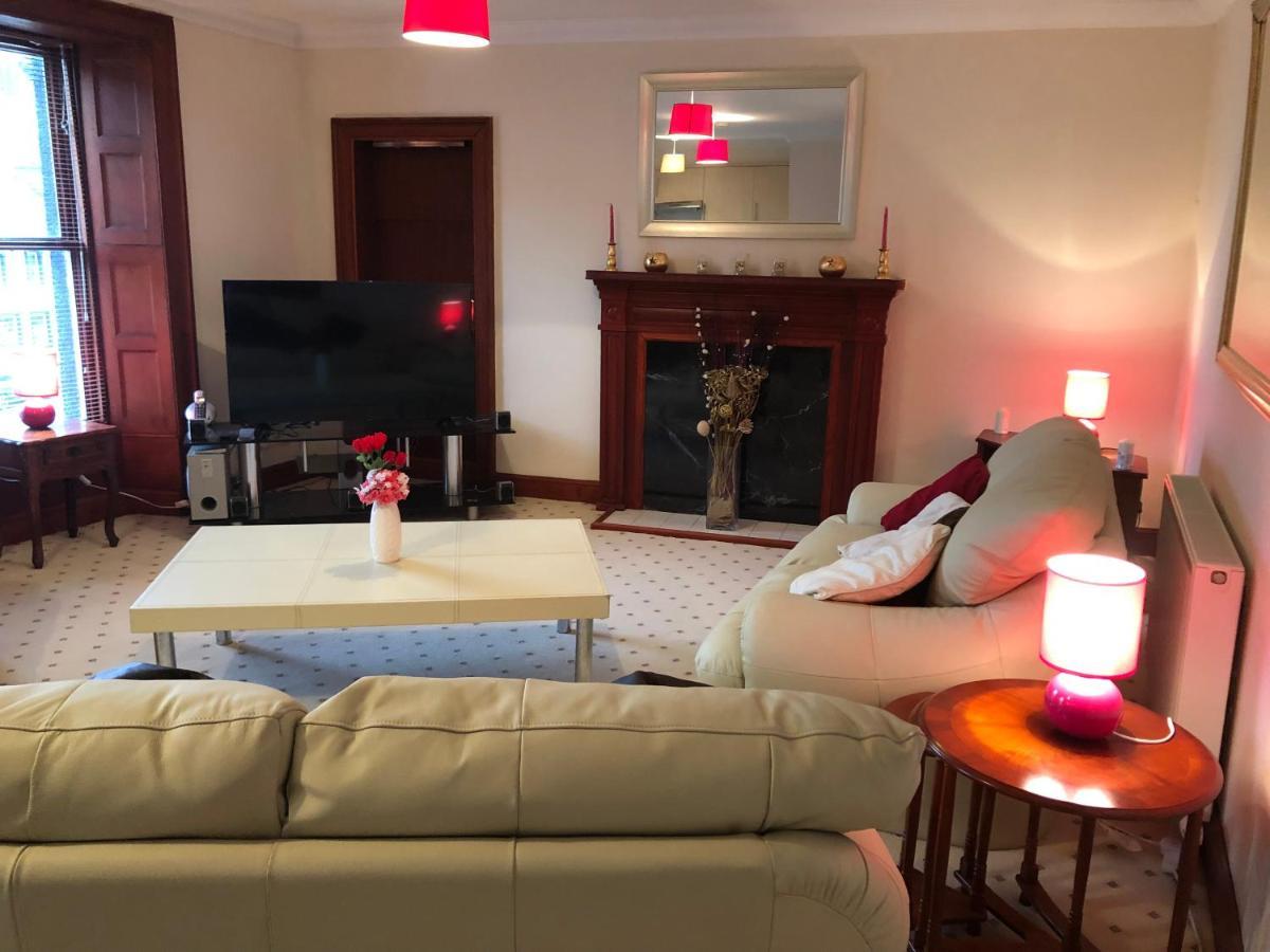 Executive Serviced Apartments 1 弗福尔 外观 照片